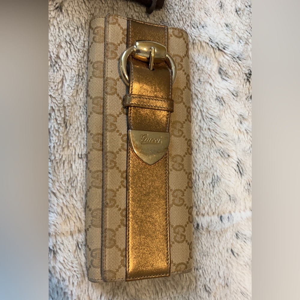 Authentic Gucci Women Wallet